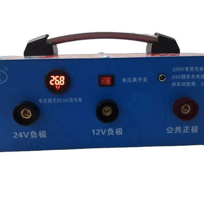 24V grote capaciteit Truck Jump Starter met USB-C-oplaadingsuitgang en 2000A piekstroom