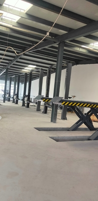 Liftcapaciteit 4000 kg Twee postwagenliftmachines voor professionele autoreparatie
