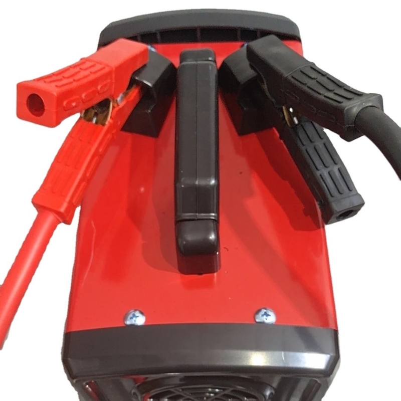 Revive de batterij van uw auto met Carku's 24000mAh/88.8Wh Jump Starter 45W Total Output